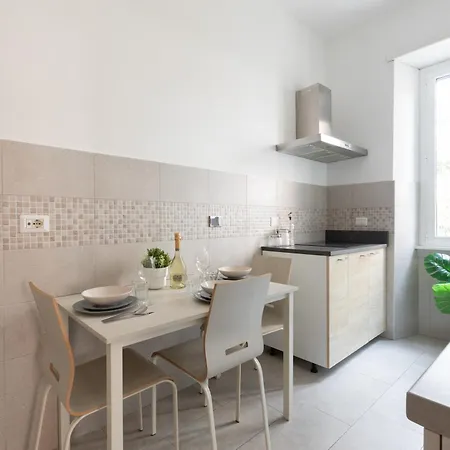 Dream House Re Di - 50mt To Metro Station, Position, 4pax, 2bdr Roma