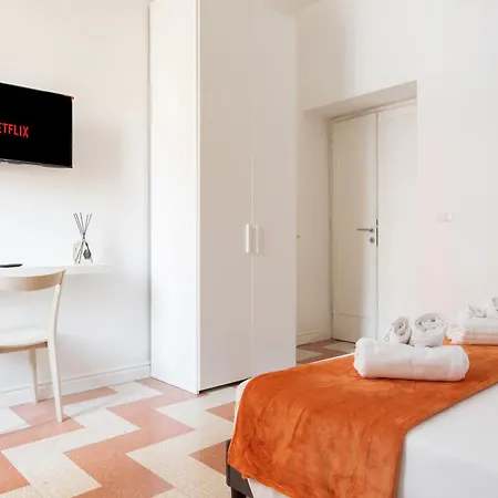 Dream House Re Di - 50mt To Metro Station, Position, 4pax, 2bdr